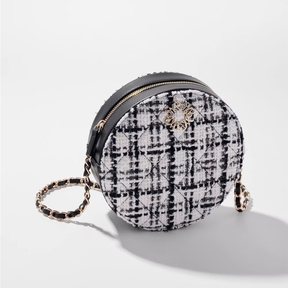 White House Black Market Tweed Crossbody Bag - Black and White. NWOT